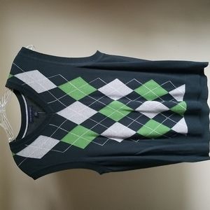 Banana Republic green argyle sweater vest, size small.  NWT